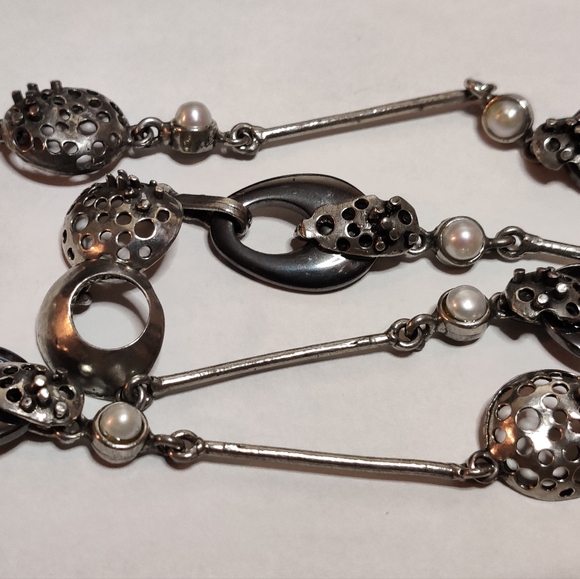 Modernist Long Necklace by Sonia Ferland Osmose - Picture 13 of 15